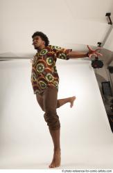 Garson DANCING POSE KRUMP